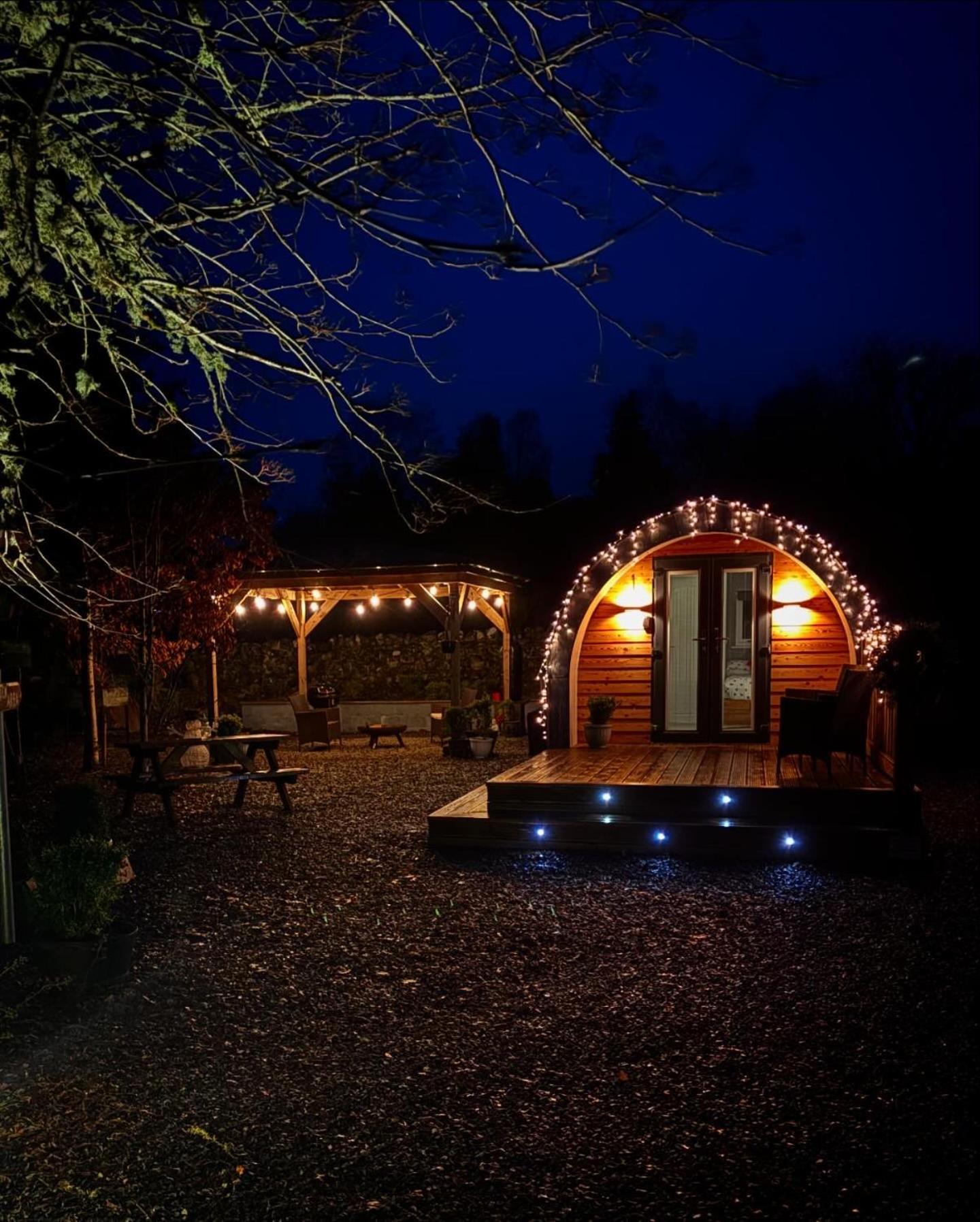 Appartement Loch Ness Pods à Fort Augustus Extérieur photo